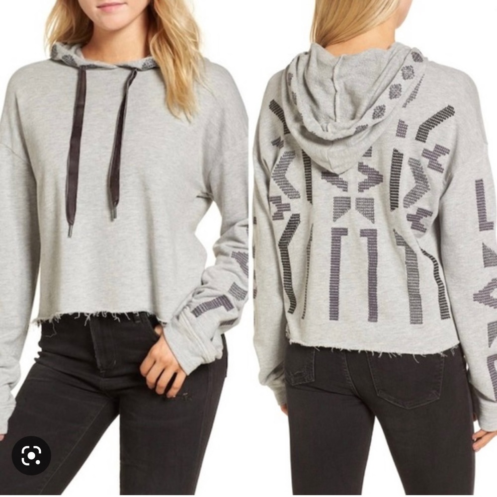 Rails Gray Shaw Aztec Embroidered Sweatshirt size large